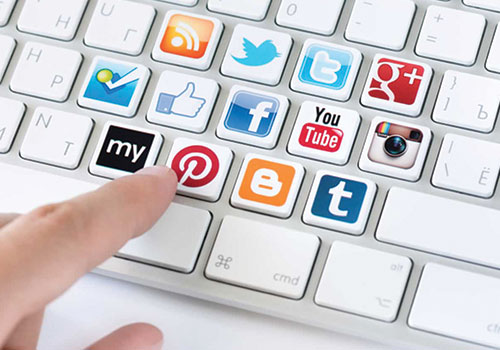 Présence dans les médias sociaux